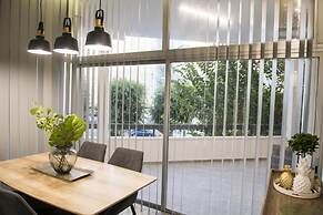 96 Nic2 - Stay Urban Skin Suite