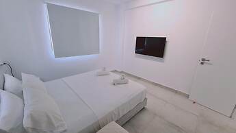 84 AN 1 - Stay Napa Aura Apartment