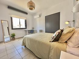 91 KPF - Stay Artifex Apartment