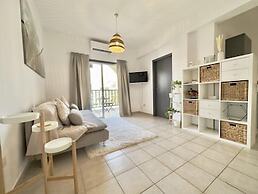 91 KPF - Stay Artifex Apartment
