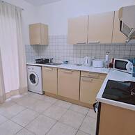 13 LCA - Stay Suncity Apartment