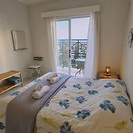 99 LIM - Stay Almeria Apartment