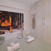 98 LIM - Stay W Apartment