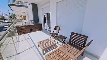 98 LIM - Stay W Apartment