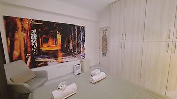 98 LIM - Stay W Apartment