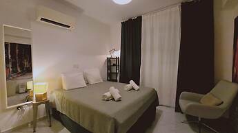 98 LIM - Stay W Apartment