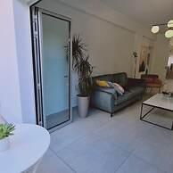 97 LIM - Stay Vital Elegance Apartment