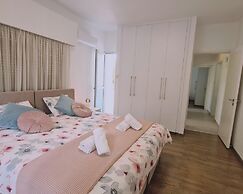 97 LIM - Stay Vital Elegance Apartment