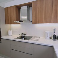 97 LIM - Stay Vital Elegance Apartment