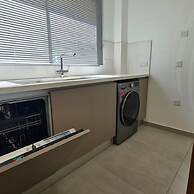 97 LIM - Stay Vital Elegance Apartment