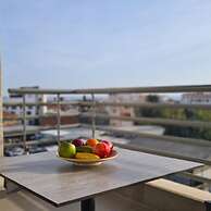 58 LIM - Stay Mystique Apartment