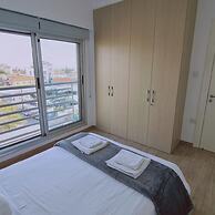 58 LIM - Stay Mystique Apartment