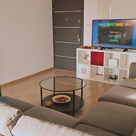 58 LIM - Stay Mystique Apartment