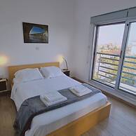 58 LIM - Stay Mystique Apartment