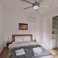 58 LIM - Stay Mystique Apartment