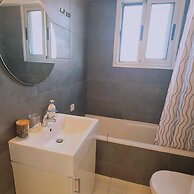 58 LIM - Stay Mystique Apartment