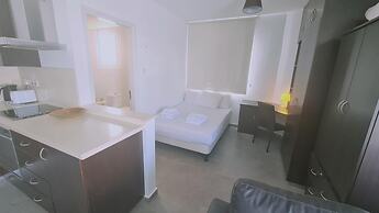 17 MAK - Stay Universal Studio