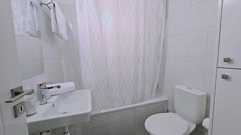 103 LCA - Stay Green Apartment