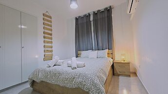 103 LCA - Stay Green Apartment