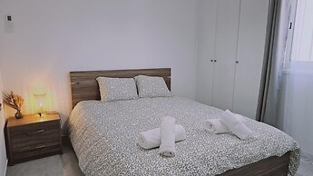 103 LCA - Stay Green Apartment