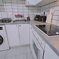 103 LCA - Stay Green Apartment