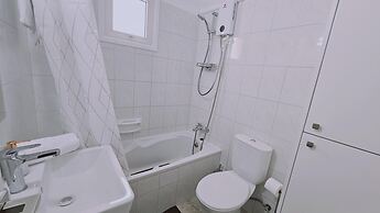 103 LCA - Stay Green Apartment