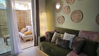 103 LCA - Stay Green Apartment