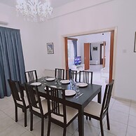 75 NIC - Stay Mythos Down Town House