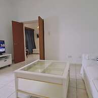 75 NIC - Stay Mythos Down Town House