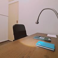 75 NIC - Stay Mythos Down Town House