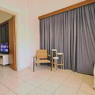 75 NIC - Stay Mythos Down Town House