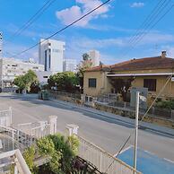 75 NIC - Stay Mythos Down Town House