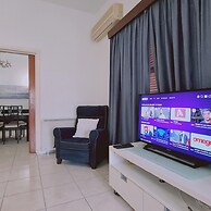 75 NIC - Stay Mythos Down Town House