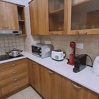 75 NIC - Stay Mythos Down Town House