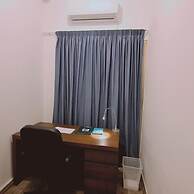 75 NIC - Stay Mythos Down Town House