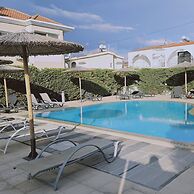 118 LCA - Stay White Petals Apartment