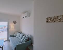 68 LCA - Stay Beach Wave Apartment