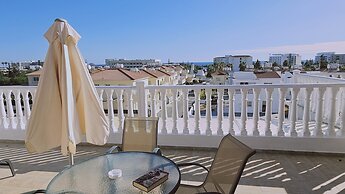 116 AN - Stay Nissi Blossom Apartment