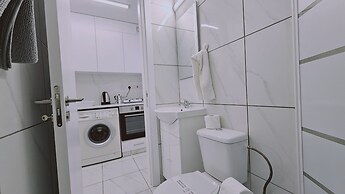 109 LIM 1 - Stay Olive Studio