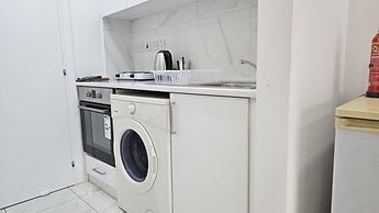 109 LIM 3 - Stay Terra Cota Studio