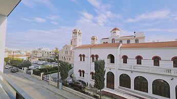 109 LIM 3 - Stay Terra Cota Studio