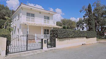 123 AN - Stay Nissi House