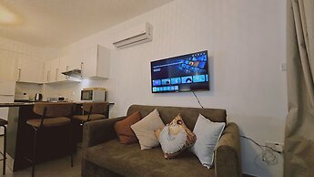 30 PRO - Stay White Coral Studio