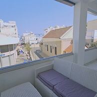 125 LCA - Stay Treasure Apartment