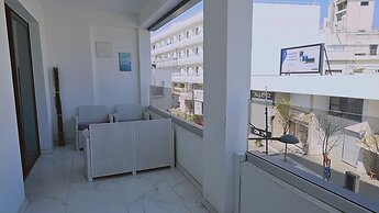 125 LCA - Stay Treasure Apartment