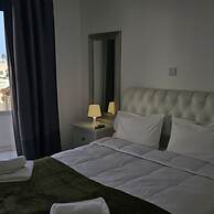 125 LCA - Stay Treasure Apartment