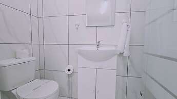 109 LIM 2 - Stay Cypress Studio