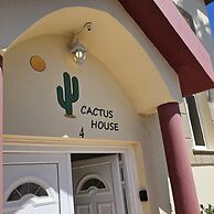 122 VOR - Stay Cactus House
