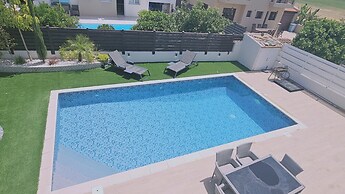 131 VOR - Stay M L Villa