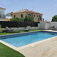 131 VOR - Stay M L Villa